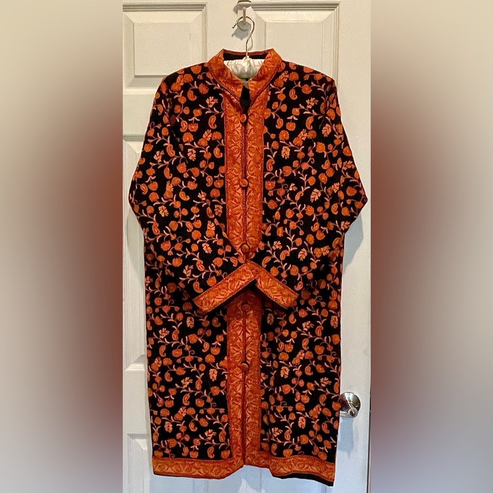 Exquisite Jacket/Long Cardigan Embroidered Blk & Orange Mandarin Collar